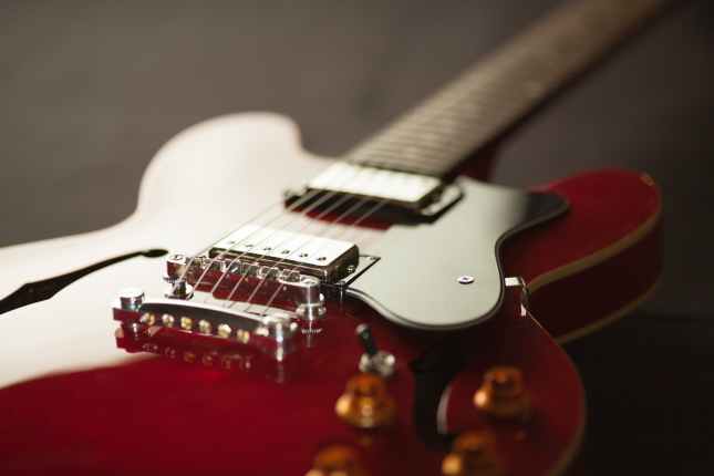 Ich habe ein Jahr lang Gitarre gelernt – das sind meine Erfahrungen